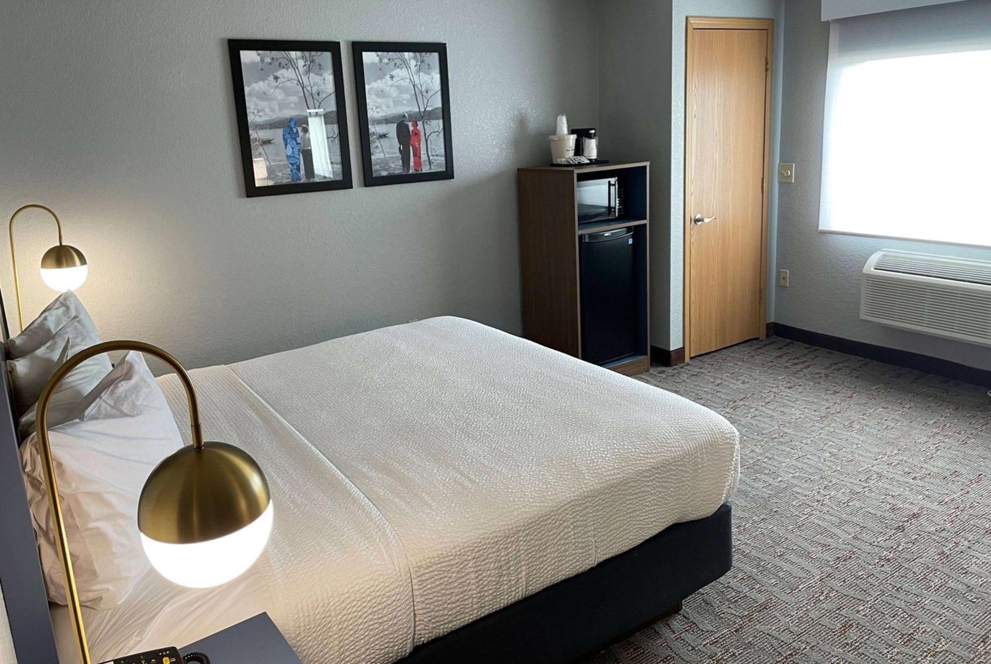 AmericInn by Wyndham Ankeny/Des Moines Extérieur photo