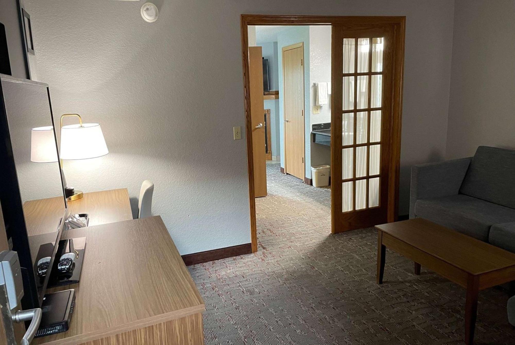AmericInn by Wyndham Ankeny/Des Moines Extérieur photo