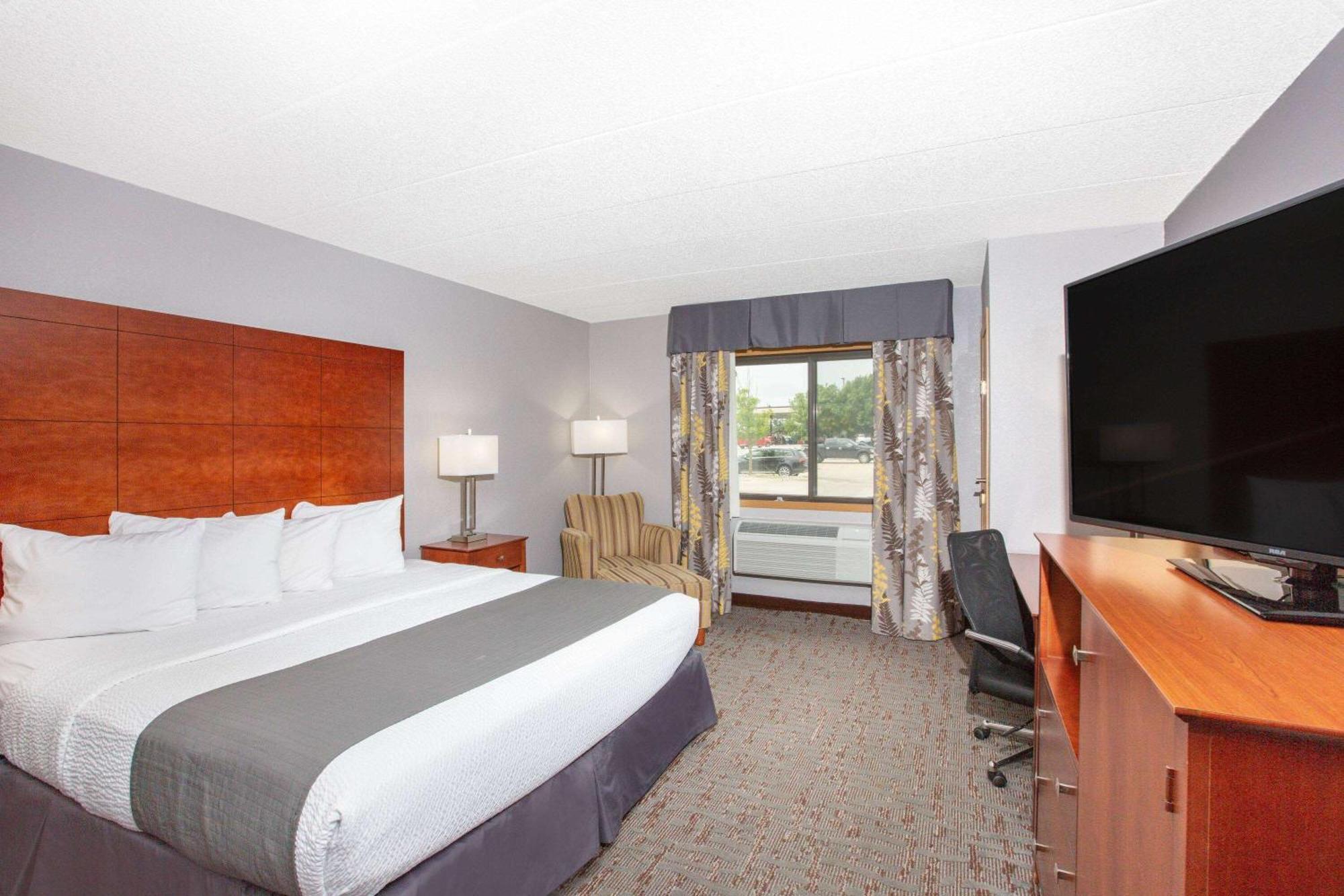 AmericInn by Wyndham Ankeny/Des Moines Extérieur photo